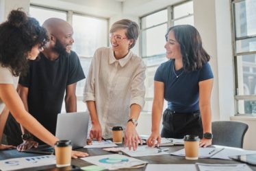 Le maquettage rapide reste essentiel dans la conception d’applications modernes. En effet, il permet de transformer des idées